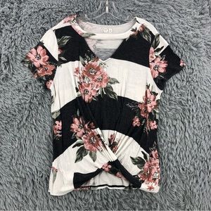 Maurices 24/7 Shirt Womens XL Twist Hem Vneck Flower Striped Top Soft